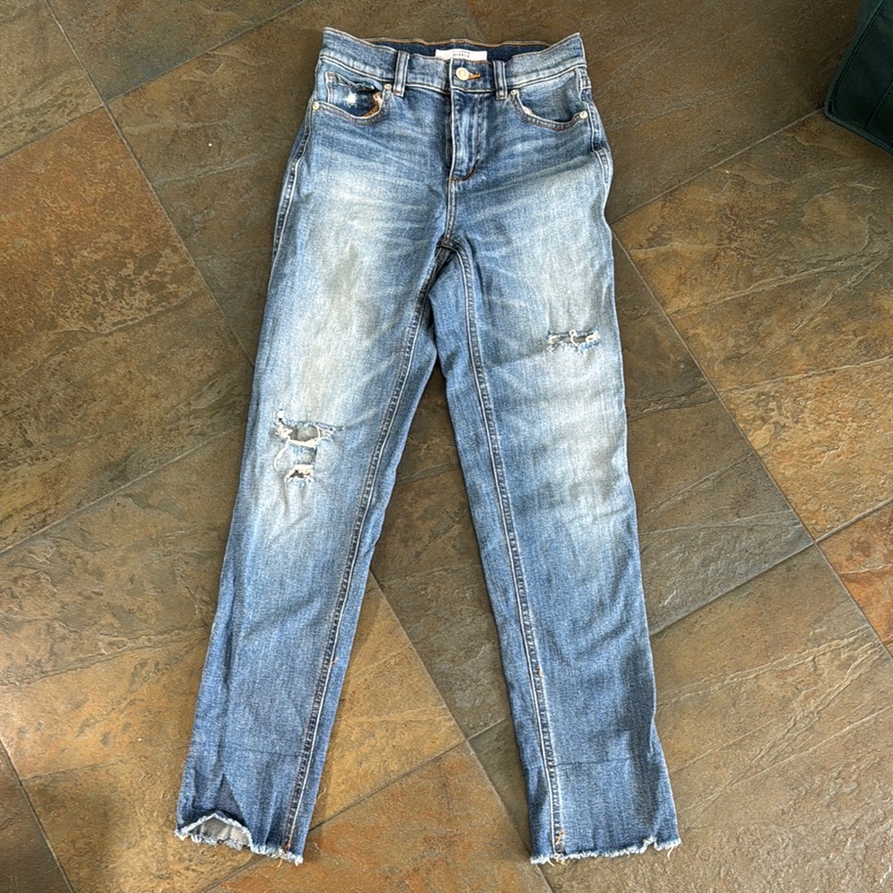 Dynamite size 25 distressed jeans